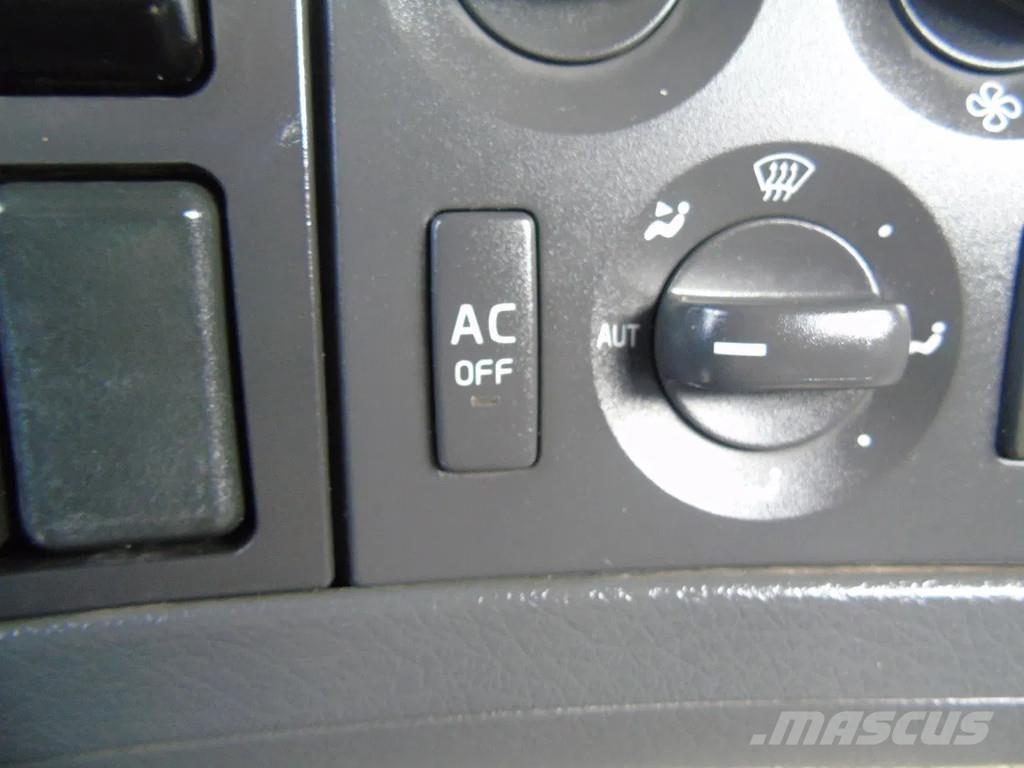 Volvo FM 340 + 19T アームロール