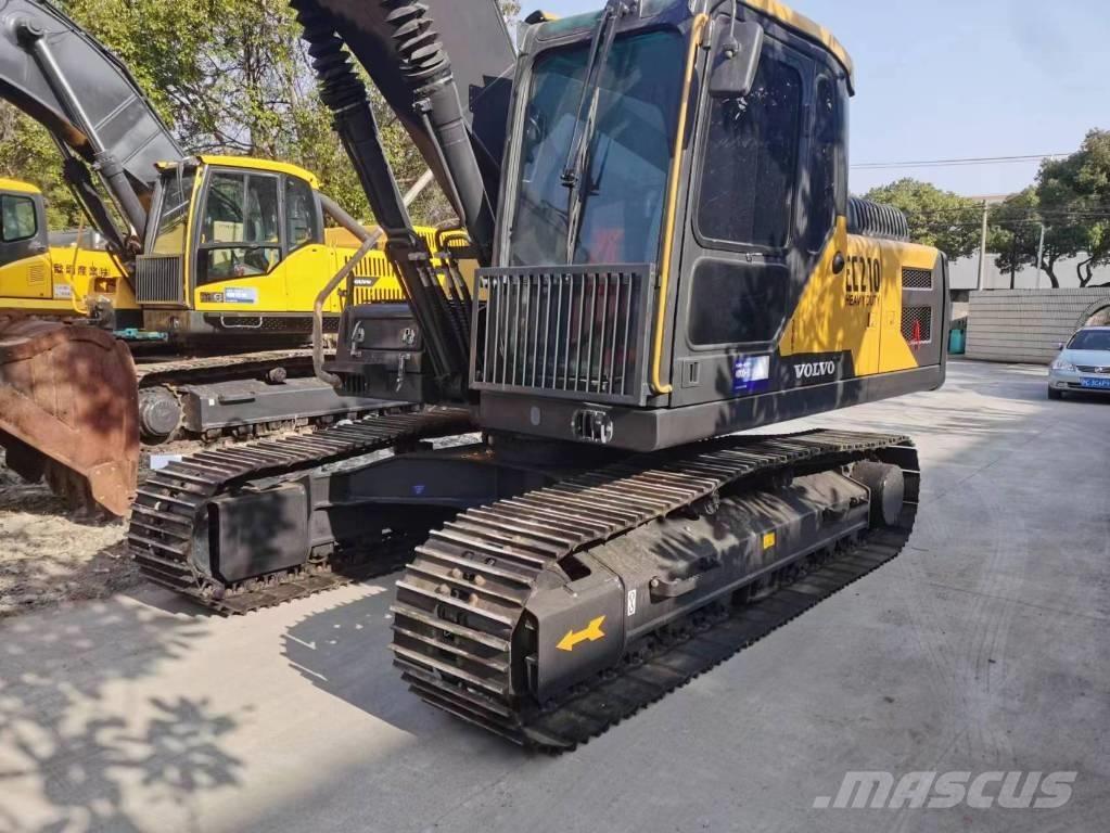 Volvo EC 210 大型油圧ショベル12t以上（パワーショベル・ユンボ）