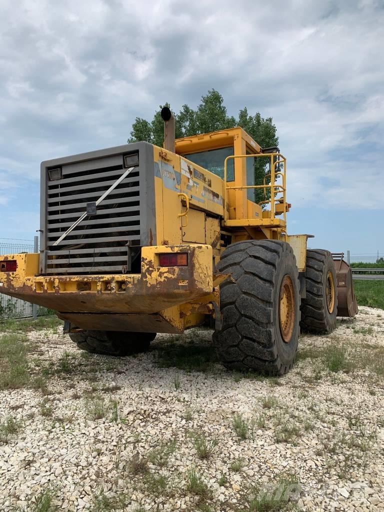 Volvo L330C ホイールローダー・タイヤショベル