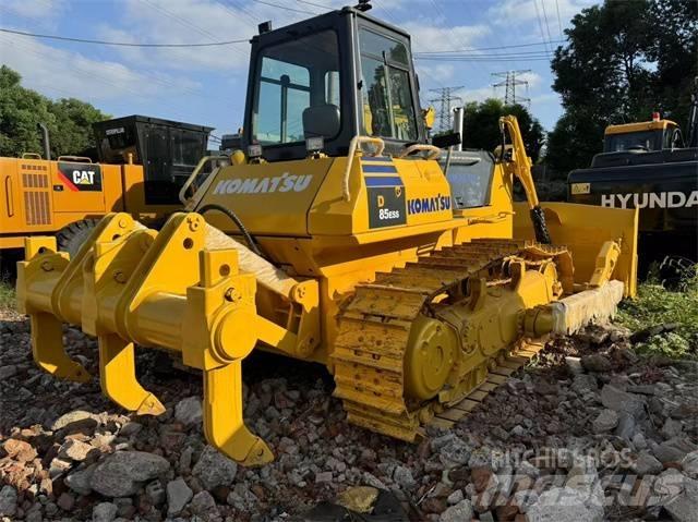 Komatsu D 85 ブルドーザー
