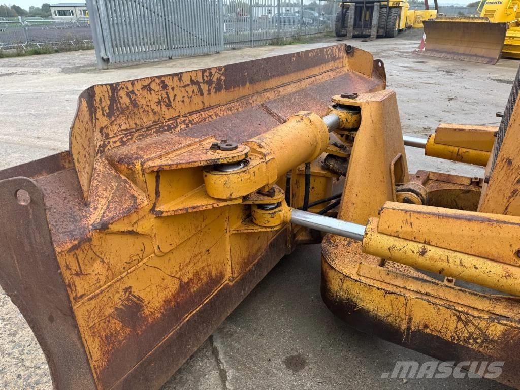 Komatsu D 58 E-1 ブルドーザー