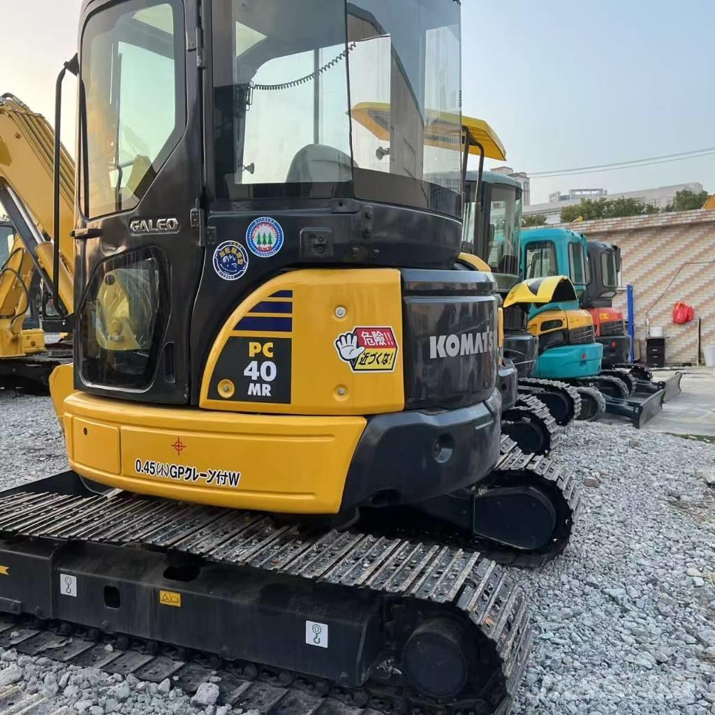 Komatsu PC 40 MR ミニ油圧ショベル 7t以下（ミニユンボ・ミニディガー）