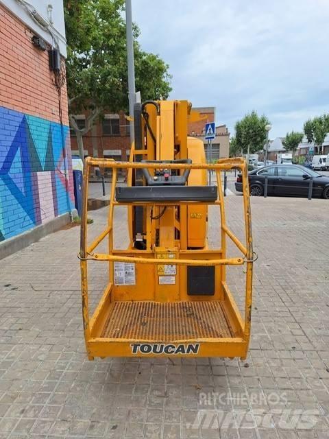 JLG Toucan 10 E 垂直昇降型リフト