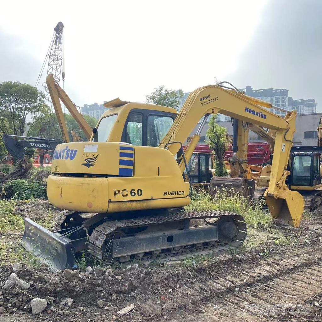Komatsu PC 60-7 ミニ油圧ショベル 7t以下（ミニユンボ・ミニディガー）