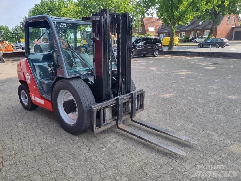 Manitou MSI 25 T ラフターテレントラック