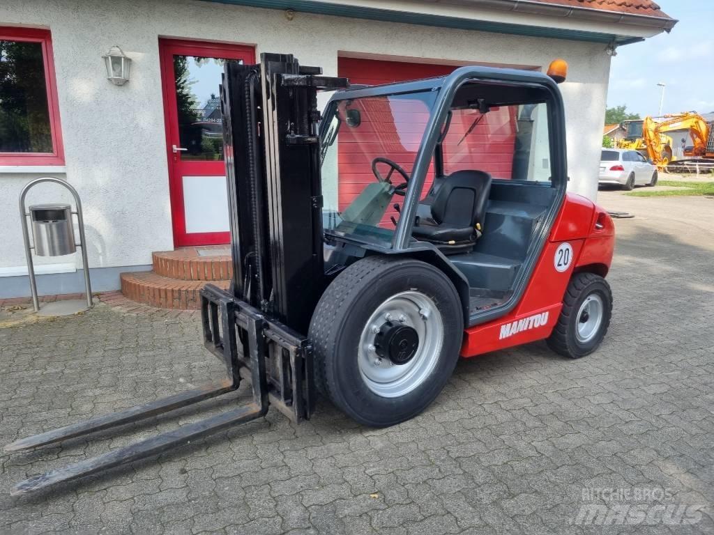 Manitou MSI 25 T ラフターテレントラック