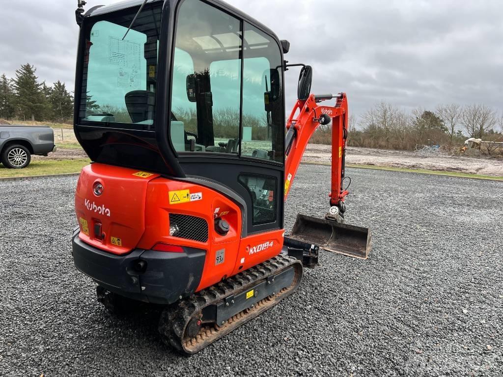 Kubota KX 019-4 ミニ油圧ショベル 7t以下（ミニユンボ・ミニディガー）
