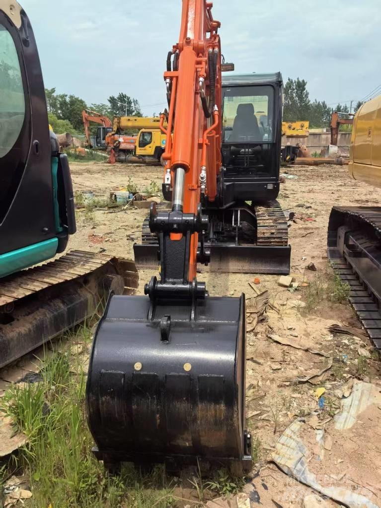 Doosan DX 60 大型油圧ショベル12t以上（パワーショベル・ユンボ）
