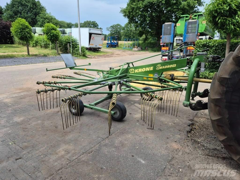 Krone Swadro 46 ウィンドローア/レーキ