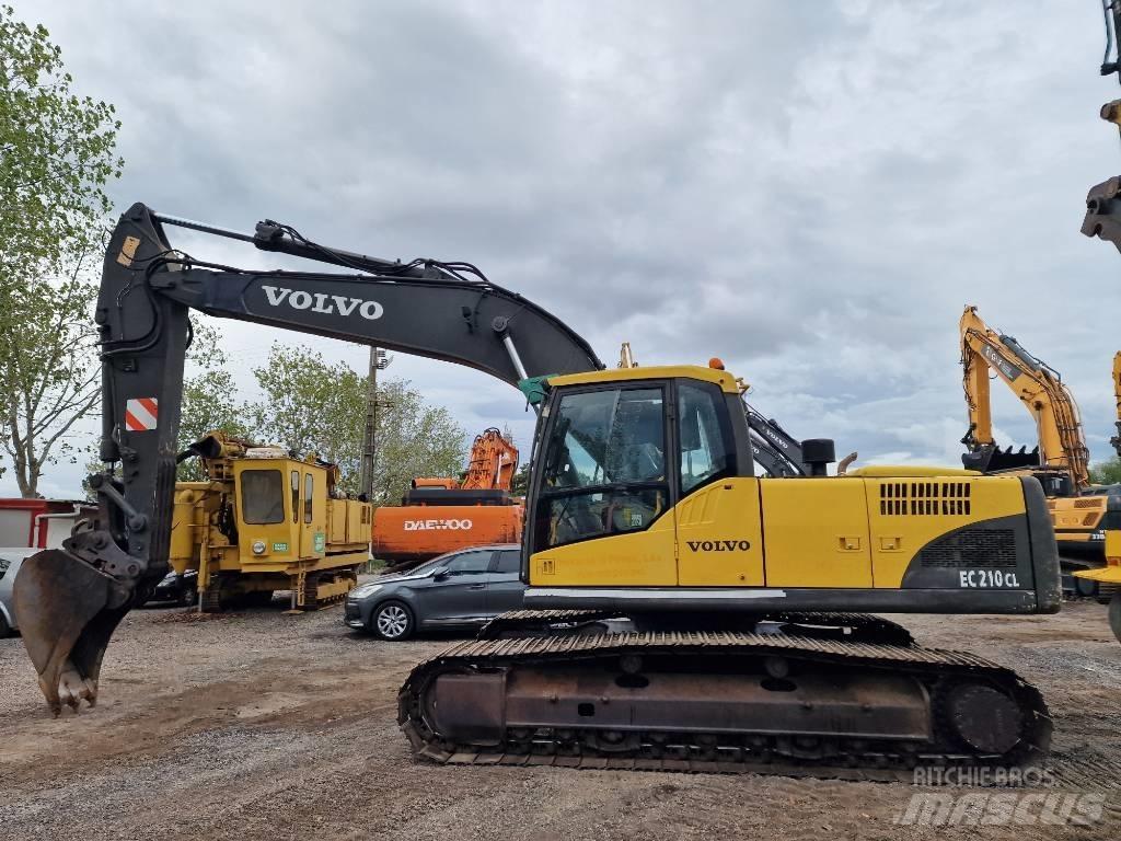 Volvo EC 210 C L 大型油圧ショベル12t以上（パワーショベル・ユンボ）
