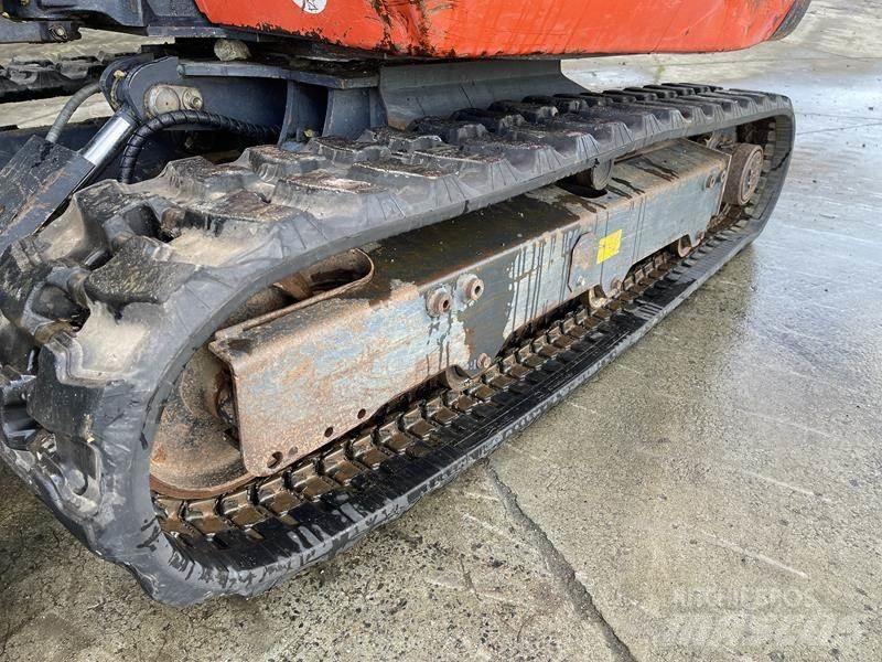 Kubota KX 61 - 3 ミニ油圧ショベル 7t以下（ミニユンボ・ミニディガー）