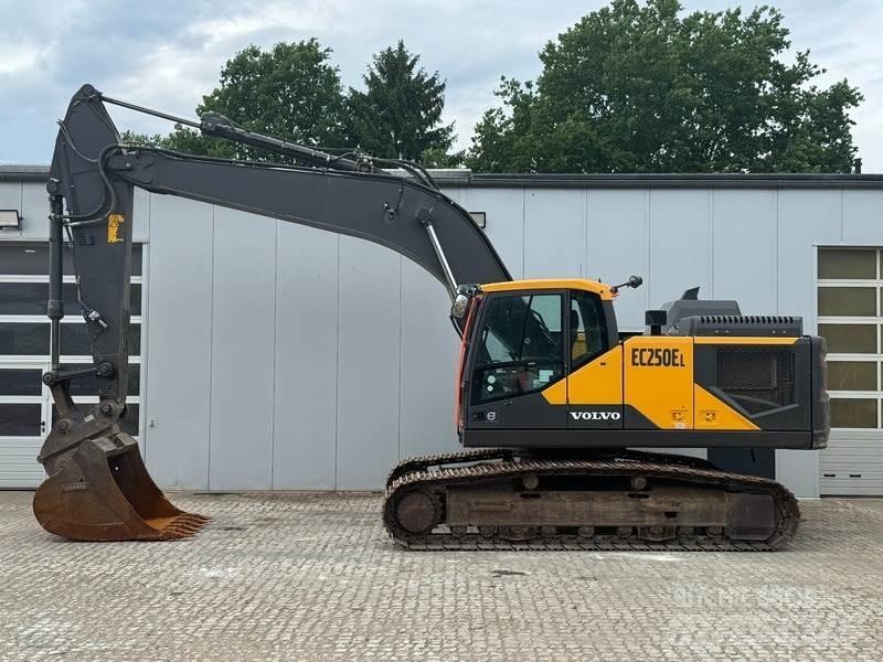 Volvo EC 250 EL 大型油圧ショベル12t以上（パワーショベル・ユンボ）