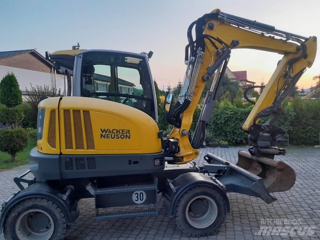 Wacker Neuson EW 65 ホイール式油圧ショベル（パワーショベル・ユンボ・バックホー）