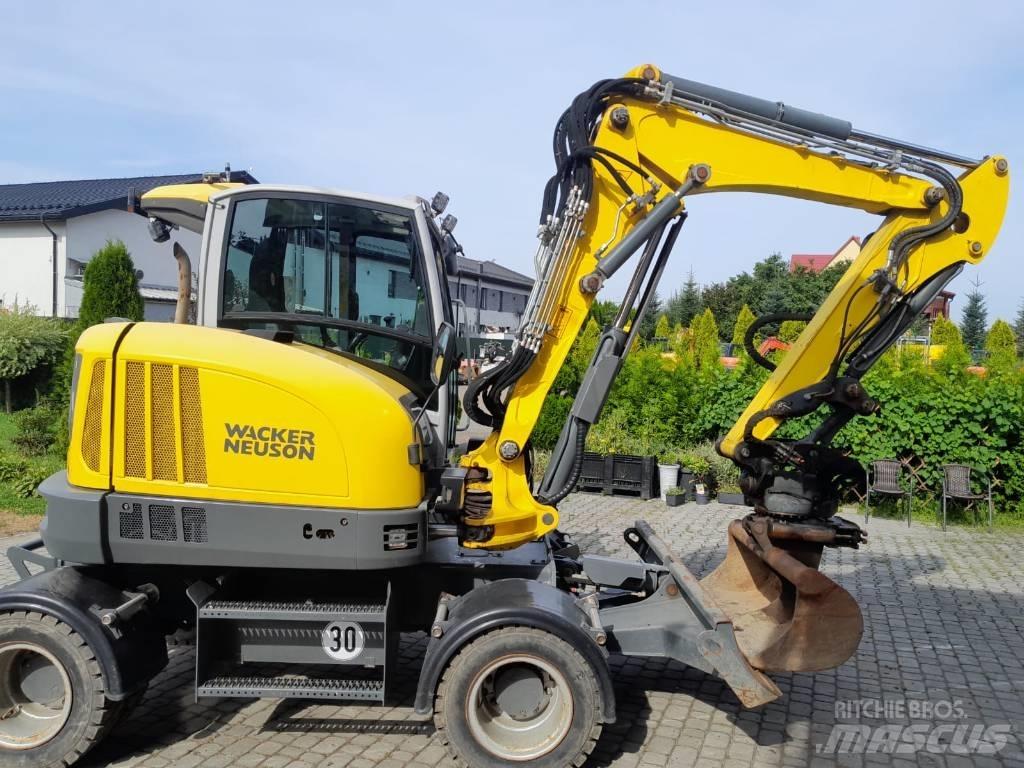 Wacker Neuson EW 65 ホイール式油圧ショベル（パワーショベル・ユンボ・バックホー）
