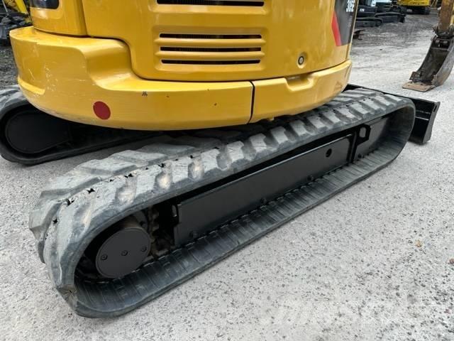 CAT 305 E CR ミニ油圧ショベル 7t以下（ミニユンボ・ミニディガー）