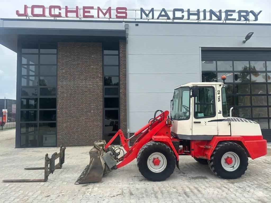 Schaeff SKL 823 ホイールローダー・タイヤショベル