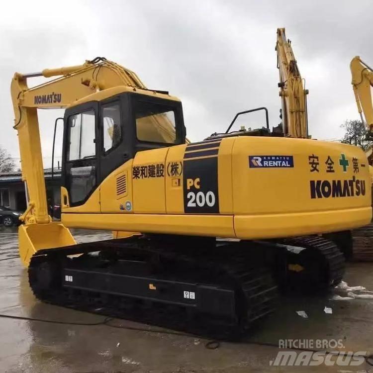 Komatsu pc200-7 大型油圧ショベル12t以上（パワーショベル・ユンボ）