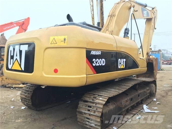 CAT 320 D 大型油圧ショベル12t以上（パワーショベル・ユンボ）