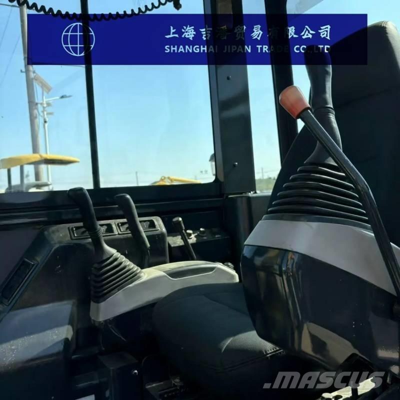 Komatsu PC 56 ミニ油圧ショベル 7t以下（ミニユンボ・ミニディガー）