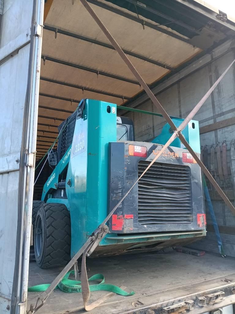 Sunward SWL3230 スキッドステアローダー