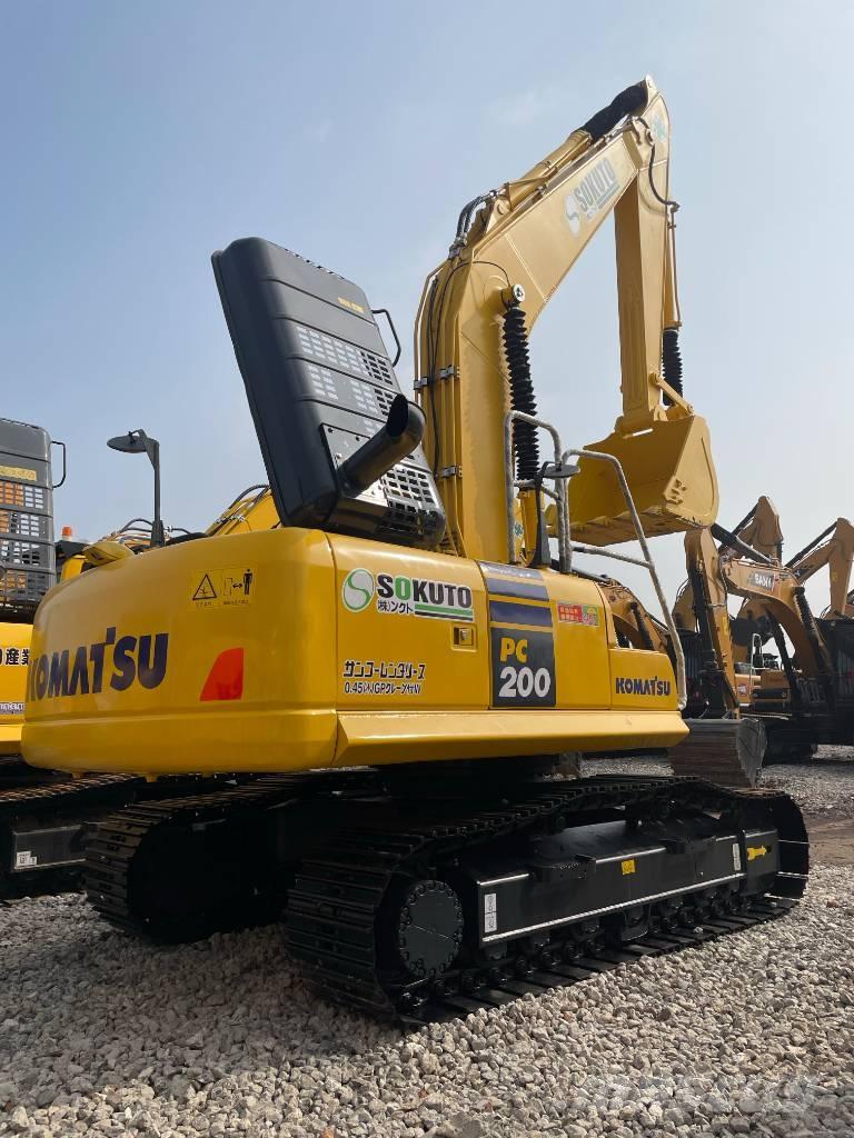 Komatsu PC 200 大型油圧ショベル12t以上（パワーショベル・ユンボ）