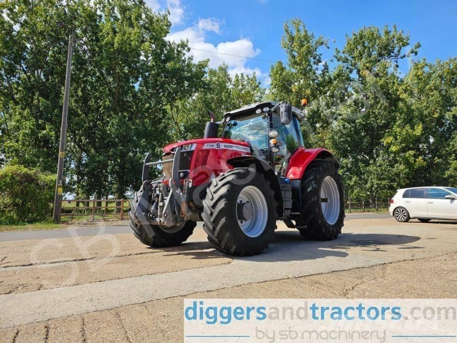 Massey Ferguson 7726 トラクター