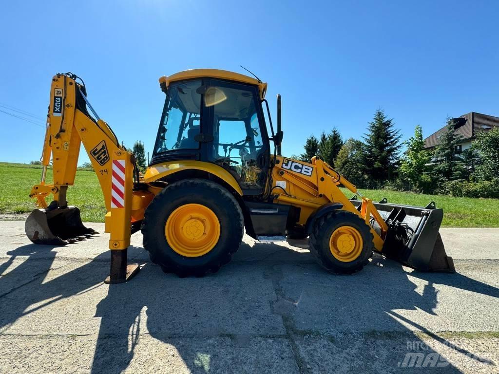 JCB 3CX バックホーローダー