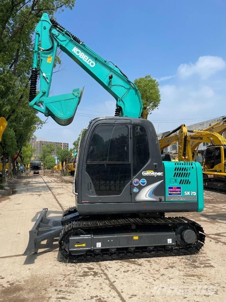 Kobelco SK 75 ミニ油圧ショベル 7t以下（ミニユンボ・ミニディガー）