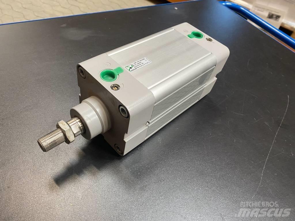  Pneumatic Cylinder 油圧機