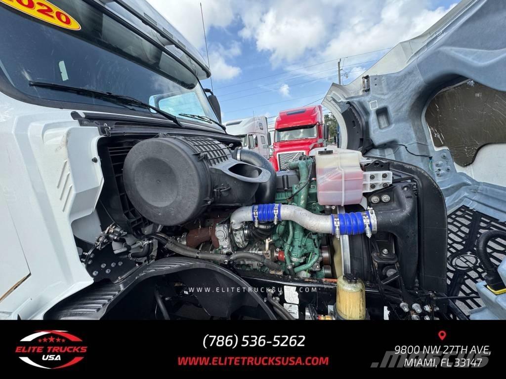 Volvo Commercial VNL 中古トラクターヘッド | トレーラーヘッド