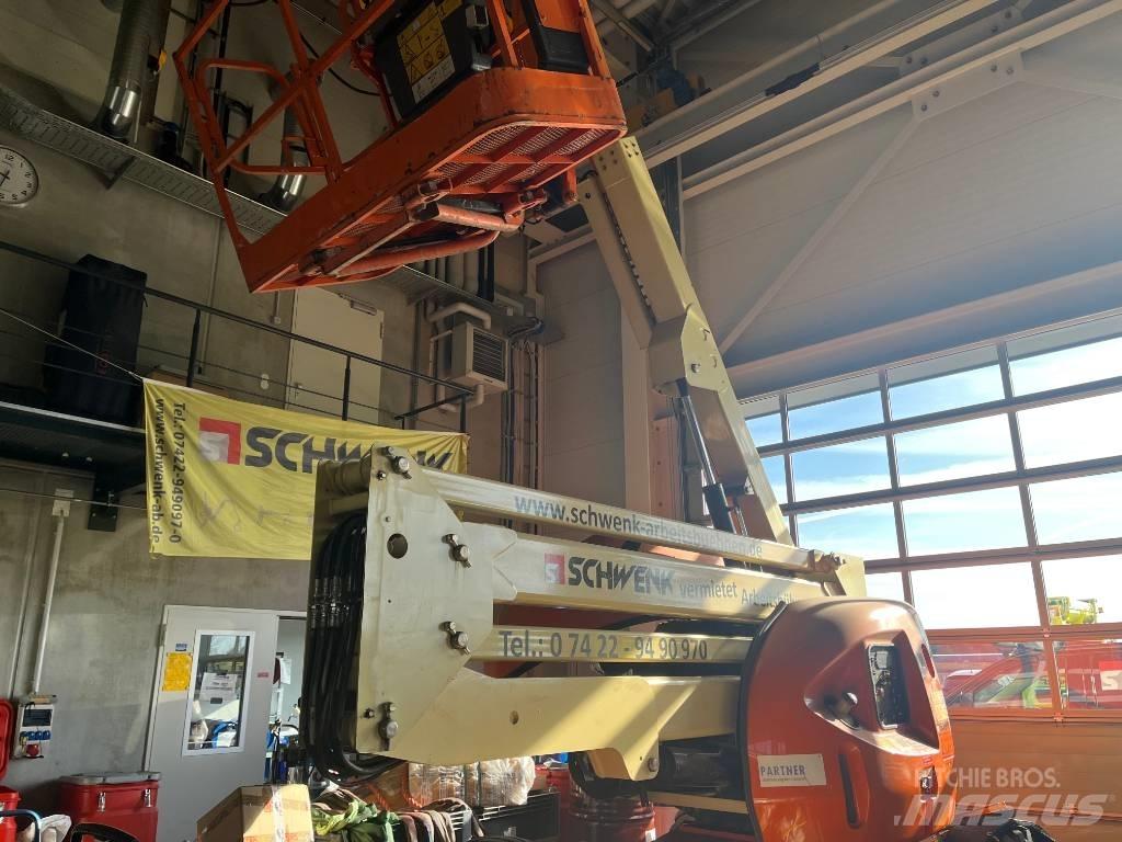 JLG 450 AJ II ブームリフト　屈伸型