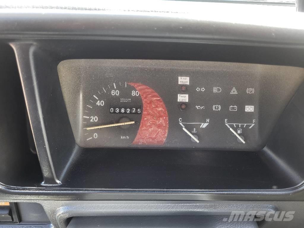 Pfau Springe 街路清掃車