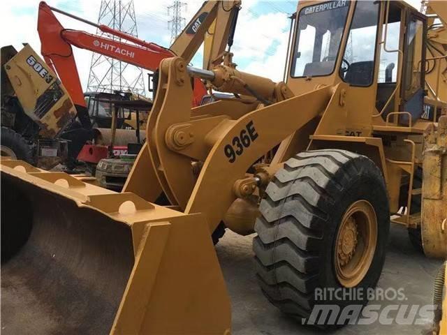 CAT 936 E ホイールローダー・タイヤショベル