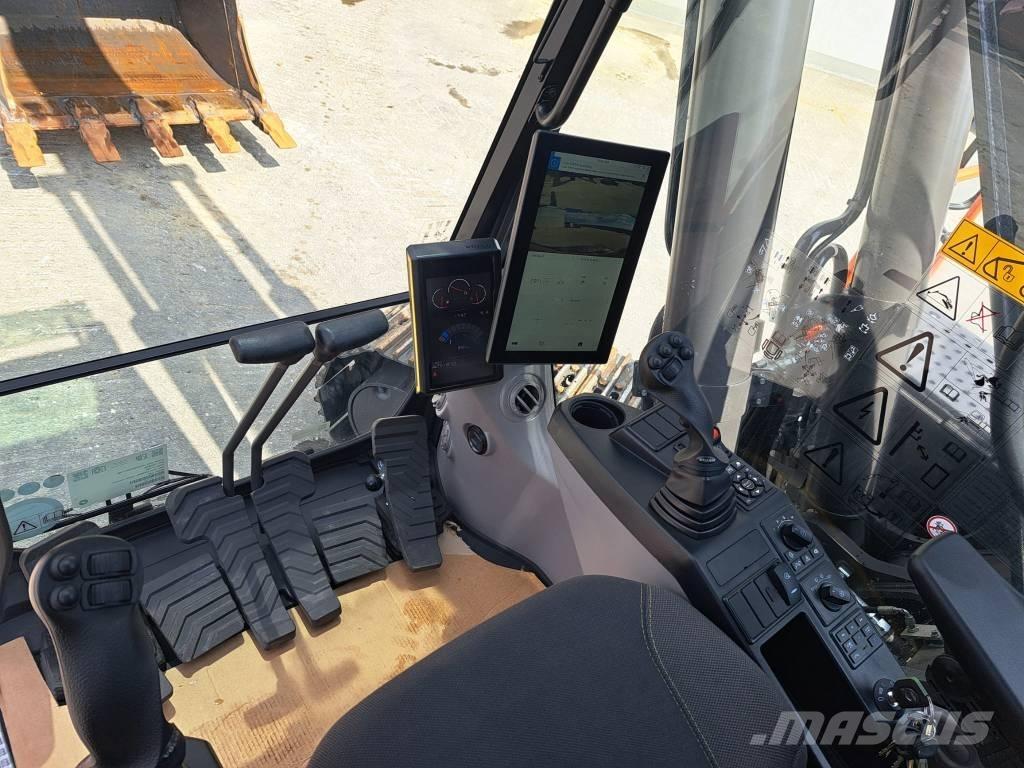 Volvo EC250ENL 大型油圧ショベル12t以上（パワーショベル・ユンボ）