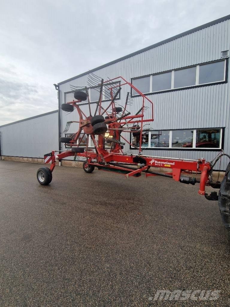 Kverneland 9472C ウィンドローア/レーキ