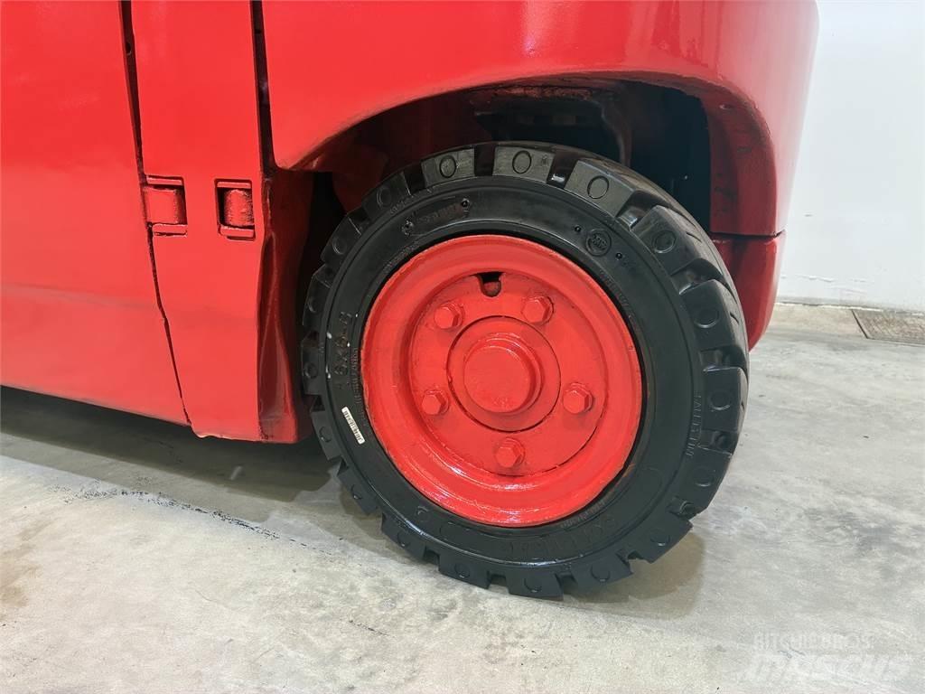Linde E20PH 02 バッテリーフォークリフト