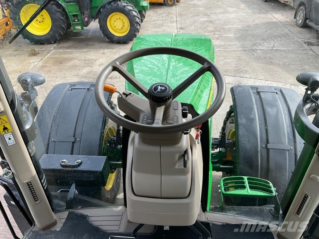 John Deere 7310 R トラクター