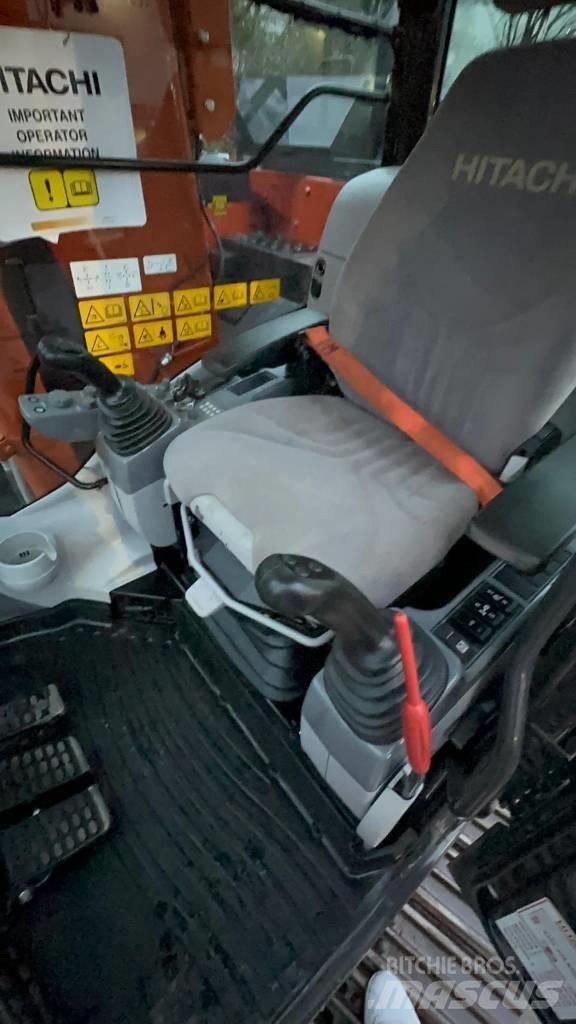 Hitachi ZX 135 US-6 大型油圧ショベル12t以上（パワーショベル・ユンボ）