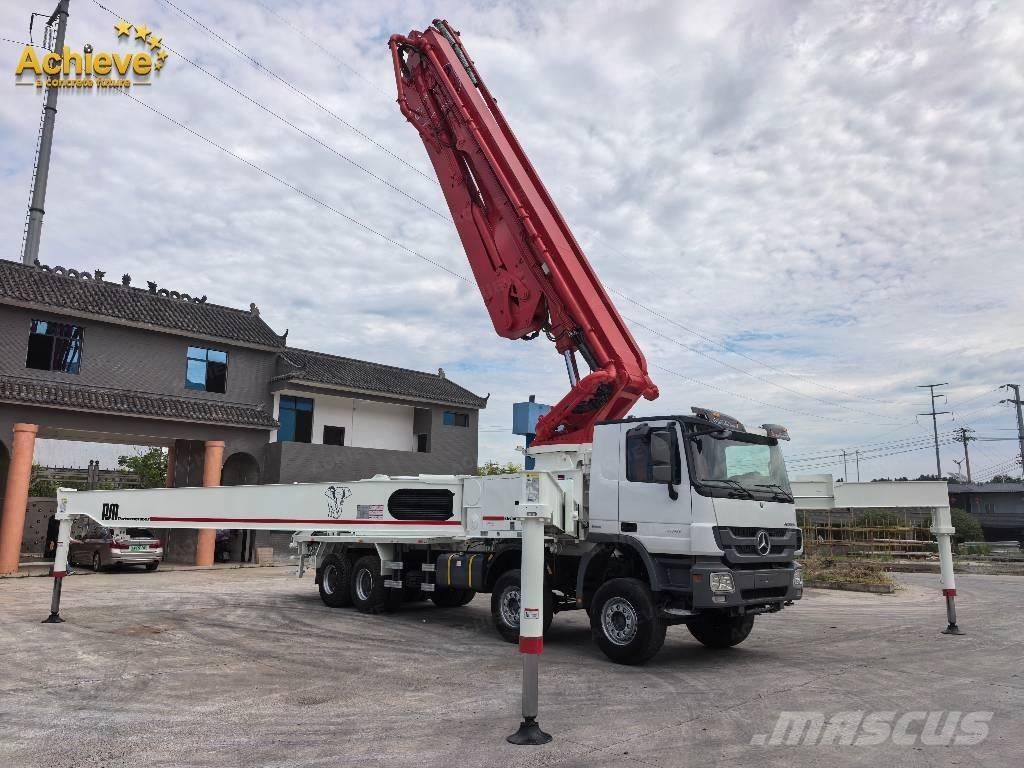 Putzmeister 56 M コンクリートポンプ車