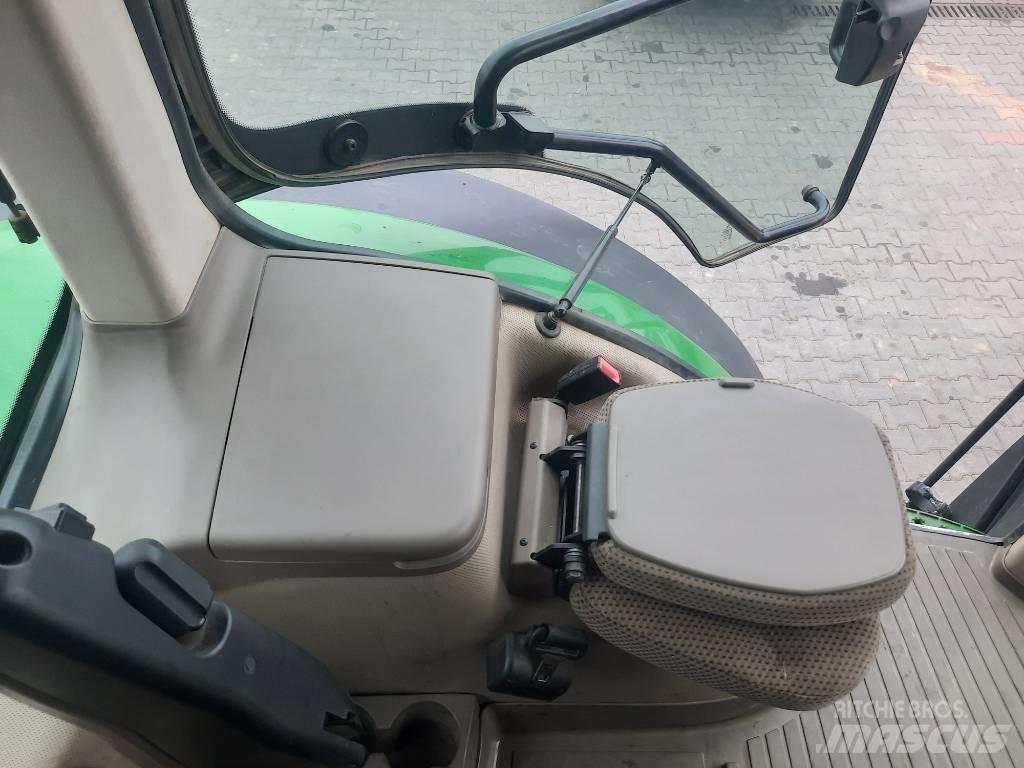 John Deere 7200 R トラクター