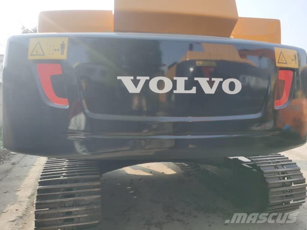 Volvo EC 250 D L 大型油圧ショベル12t以上（パワーショベル・ユンボ）