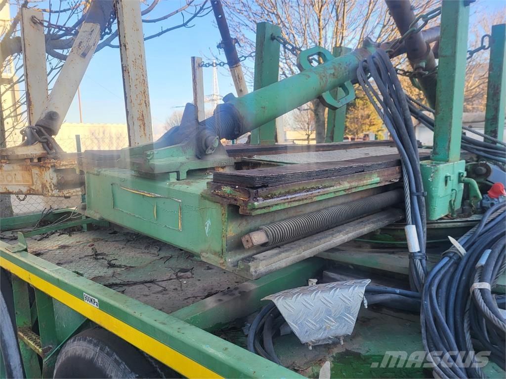 Doll M177 フラットベッド／ドロップサイドトレーラー