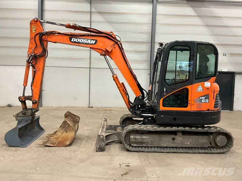 Doosan DX 63-3 ミニ油圧ショベル 7t以下（ミニユンボ・ミニディガー）