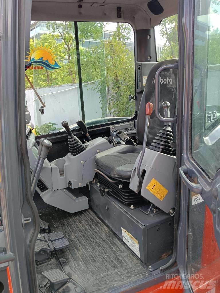 Kubota KX 165-5 ミニ油圧ショベル 7t以下（ミニユンボ・ミニディガー）