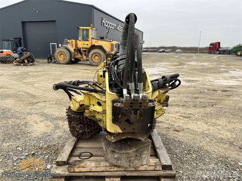 John Deere H270 ハーベスタヘッド