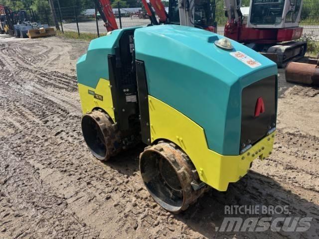 Ammann AR 1575 タンデムローラ
