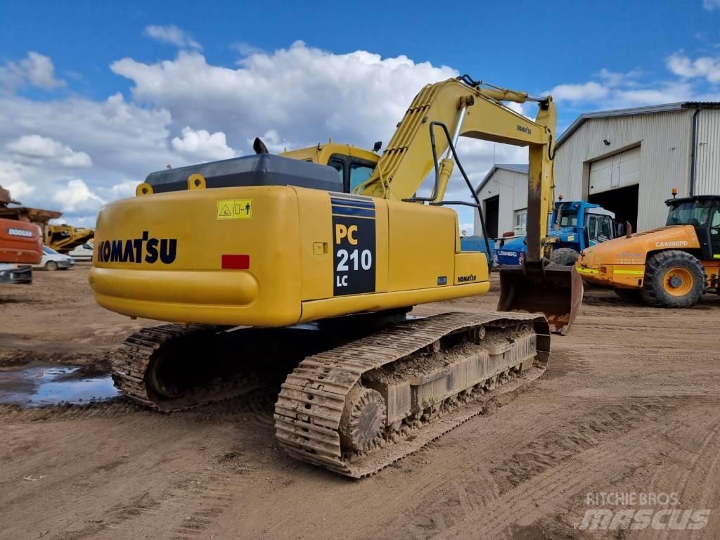 Komatsu PC 210-6 大型油圧ショベル12t以上（パワーショベル・ユンボ）