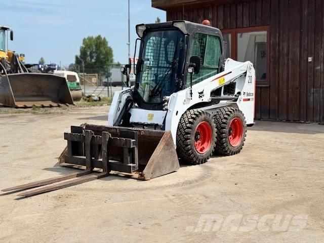 Bobcat S 450 スキッドステアローダー