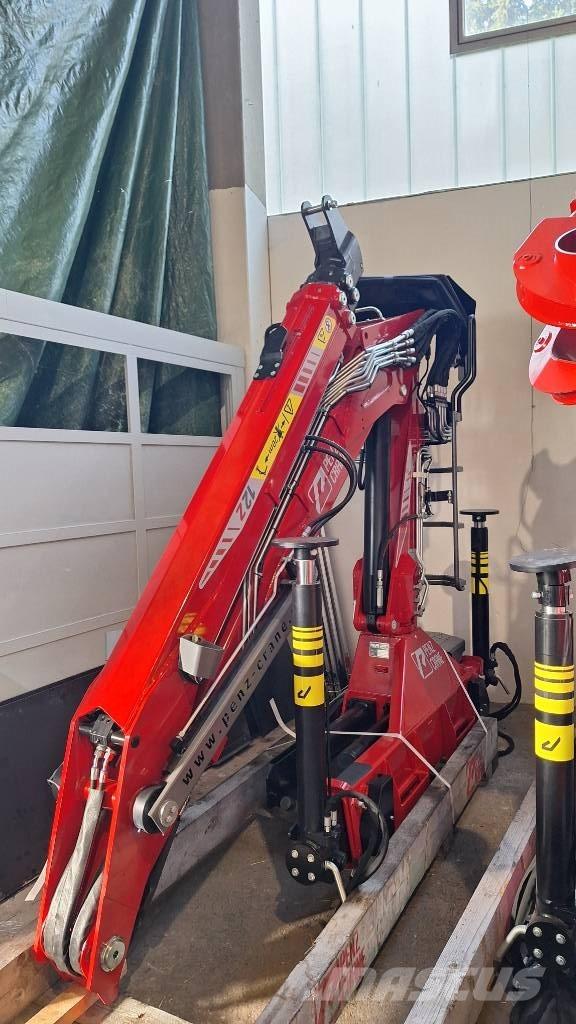 Penz 12Z9.50 クレーンとローダー