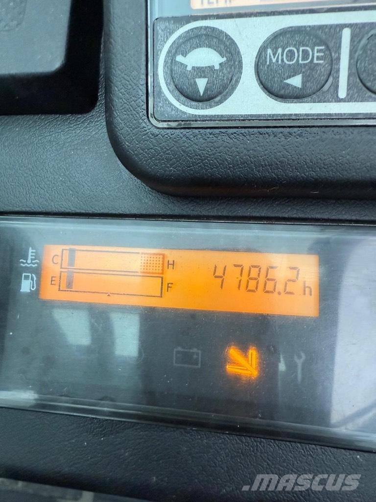 Toyota 02-8 FGJF 35 LPGフォークリフト